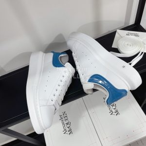 Alexandermcqueen Leather Lace Up Casual Sneakers Blue For Men And Women