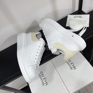 Alexandermcqueen Leather Lace Up Casual Sneakers For Men And Women Beige